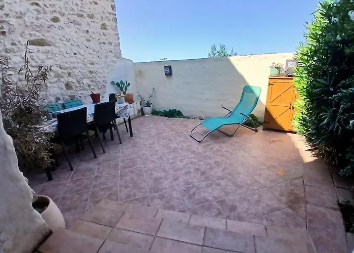 Maison De Village Cosy, Grande Terrasse Dominante 度假居 *